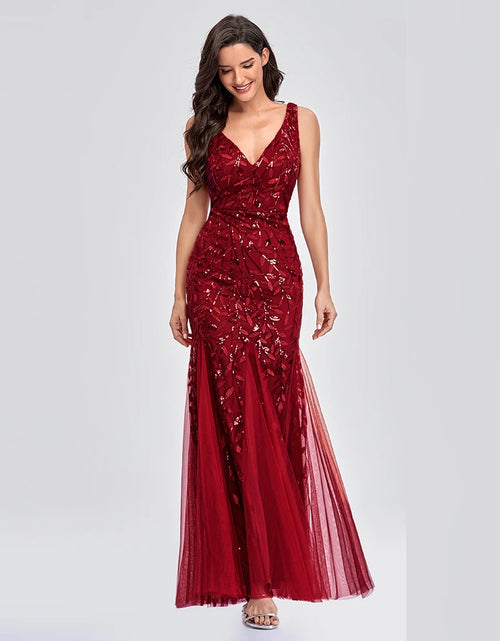 Load image into Gallery viewer, Glamorous Sleeveless V-Neck Tulle Sequin Mermaid Cocktail Dress for Unforgettable Nights
