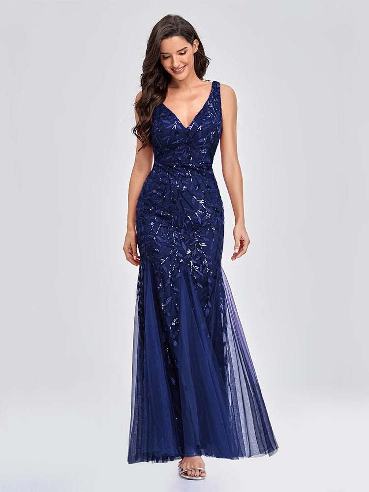 Glamorous Sleeveless V-Neck Tulle Sequin Mermaid Cocktail Dress for Unforgettable Nights