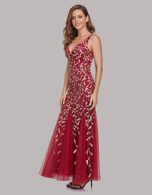 Load image into Gallery viewer, Glamorous Sleeveless V-Neck Tulle Sequin Mermaid Cocktail Dress for Unforgettable Nights
