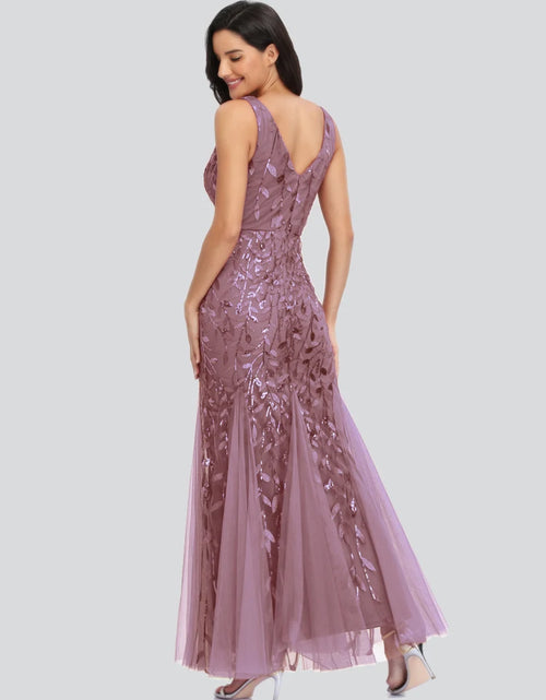 Load image into Gallery viewer, Glamorous Sleeveless V-Neck Tulle Sequin Mermaid Cocktail Dress for Unforgettable Nights
