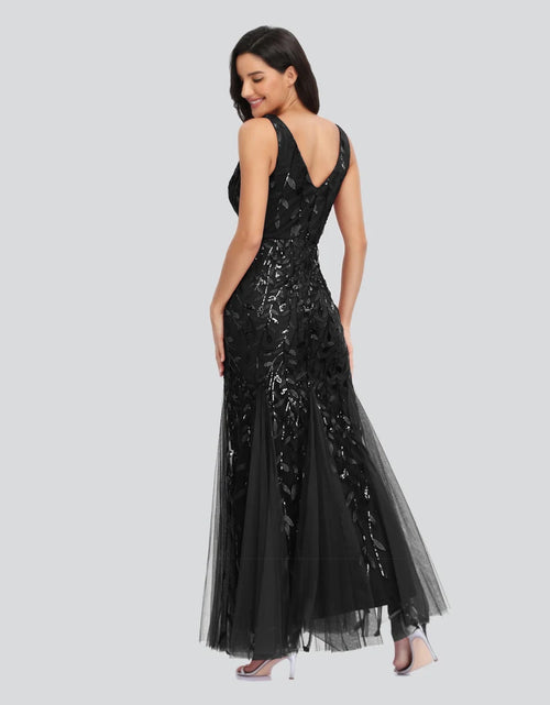 Load image into Gallery viewer, Glamorous Sleeveless V-Neck Tulle Sequin Mermaid Cocktail Dress for Unforgettable Nights
