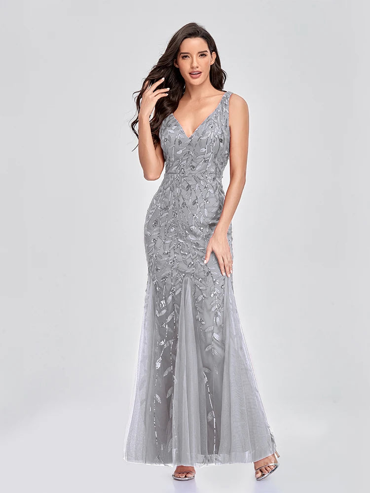 Glamorous Sleeveless V-Neck Tulle Sequin Mermaid Cocktail Dress for Unforgettable Nights