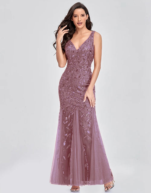 Load image into Gallery viewer, Glamorous Sleeveless V-Neck Tulle Sequin Mermaid Cocktail Dress for Unforgettable Nights
