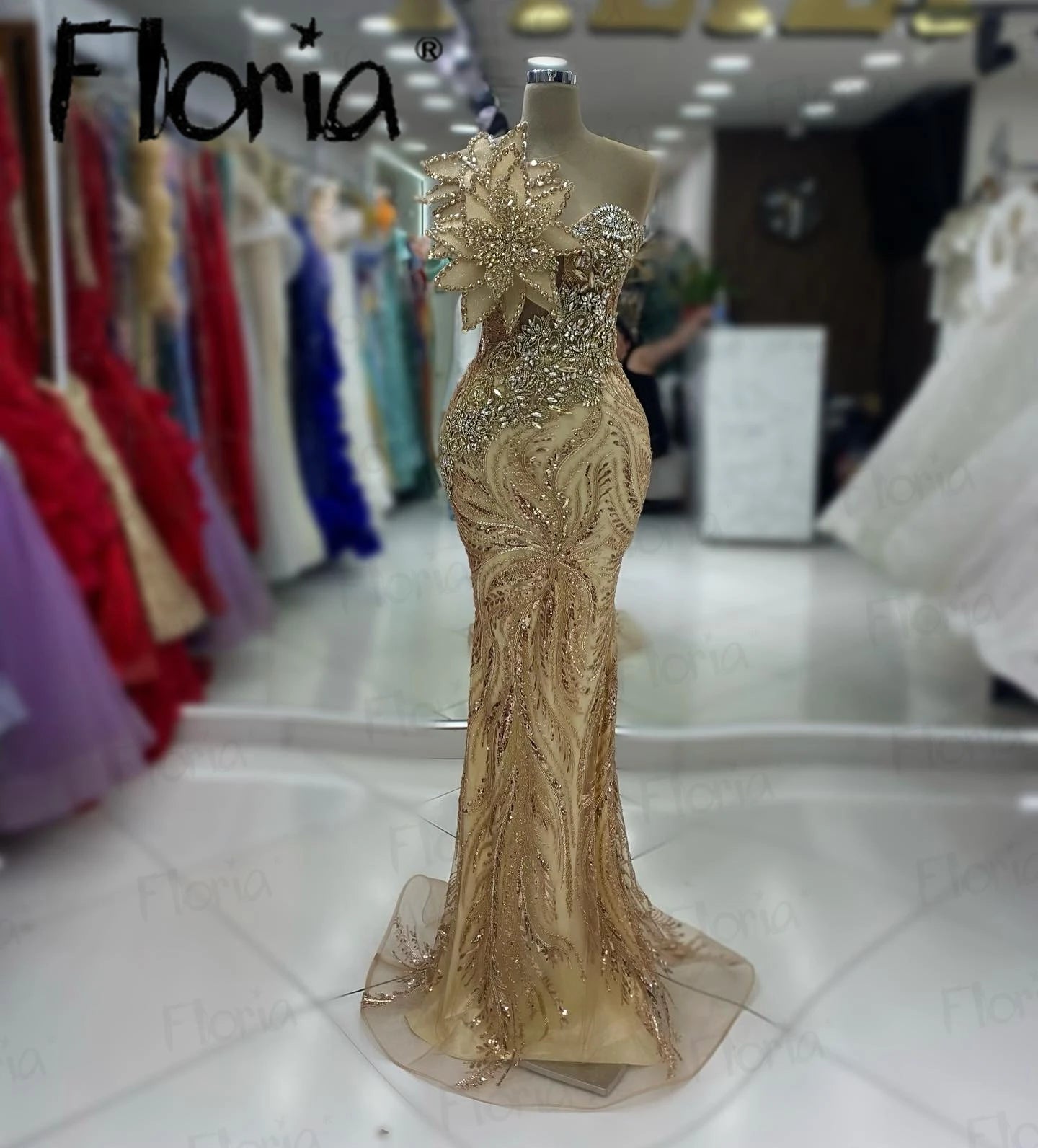 Golden Yellow One-Shoulder Mermaid Gown – 5D Leaf Design for Dubai Weddings & Events