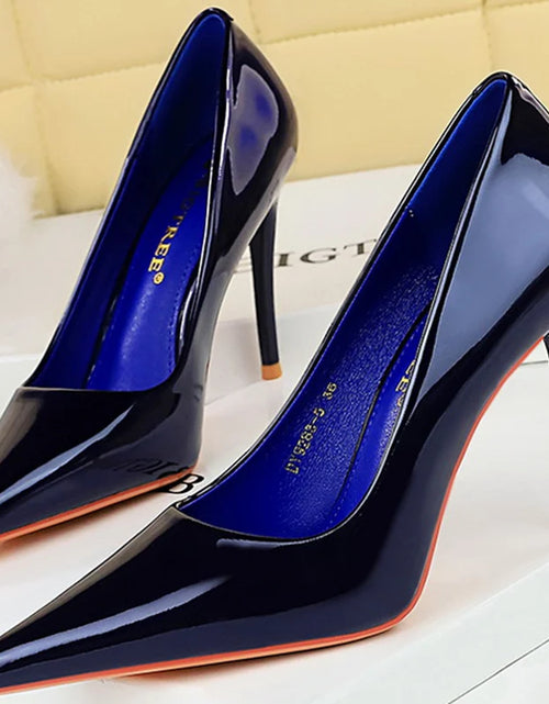 Load image into Gallery viewer, Timeless Elegance: 9.5cm Glossy Stiletto Heels for Every Occasion
