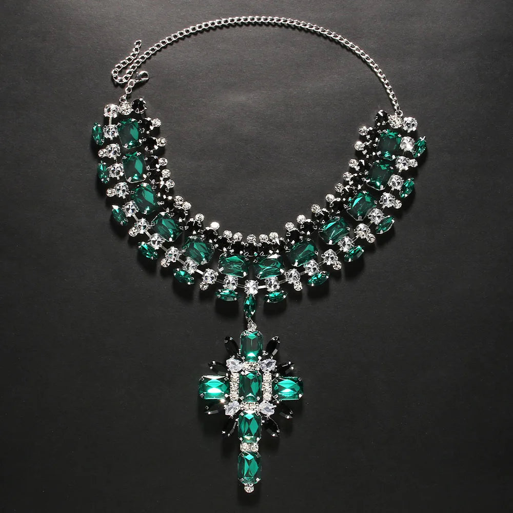 Green Cross Pendant Choker Necklace – Rhinestone Bridal Collar & Statement Party Jewelry