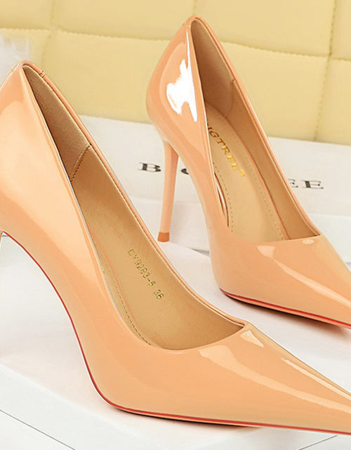 Load image into Gallery viewer, Timeless Elegance: 9.5cm Glossy Stiletto Heels for Every Occasion
