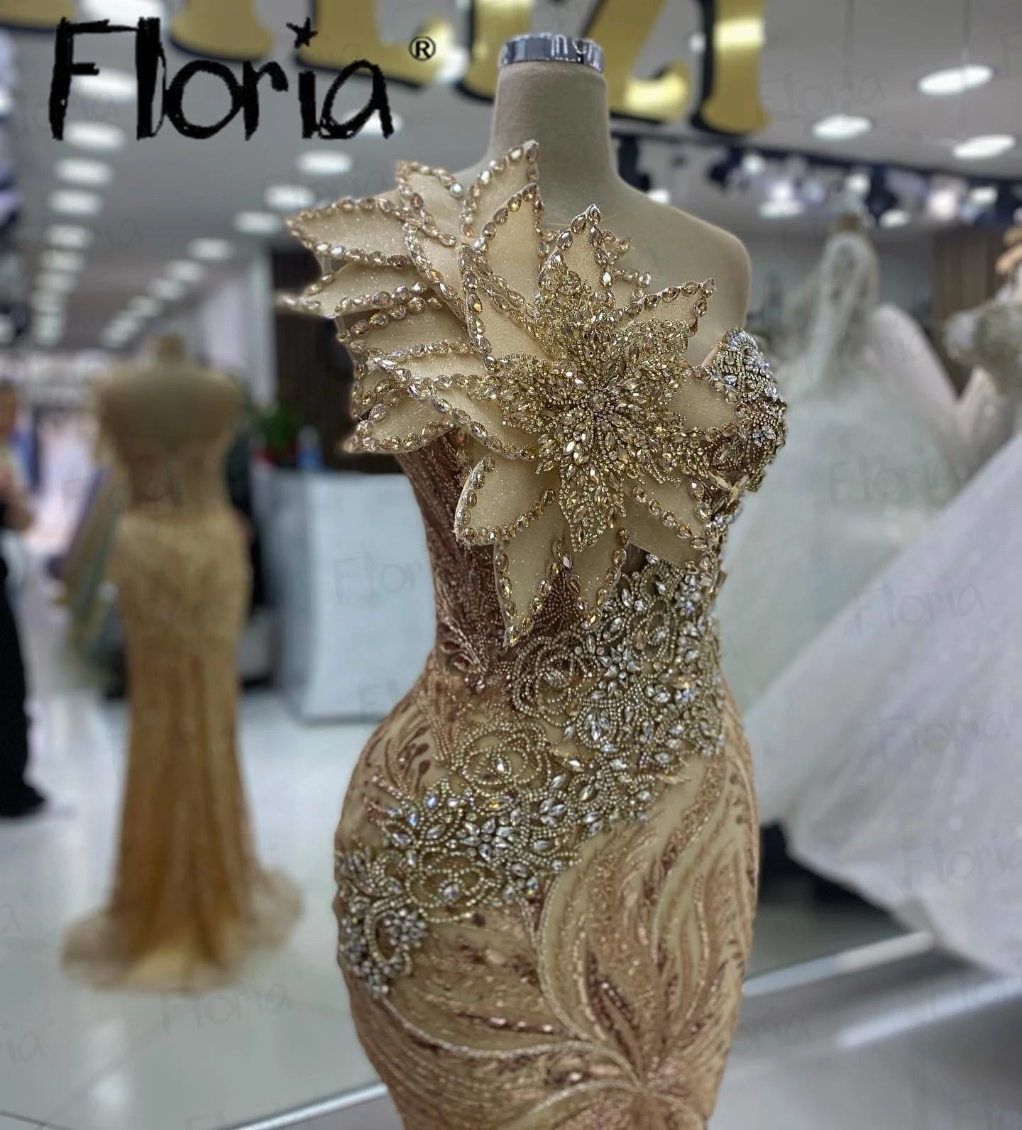 Golden Yellow One-Shoulder Mermaid Gown – 5D Leaf Design for Dubai Weddings & Events