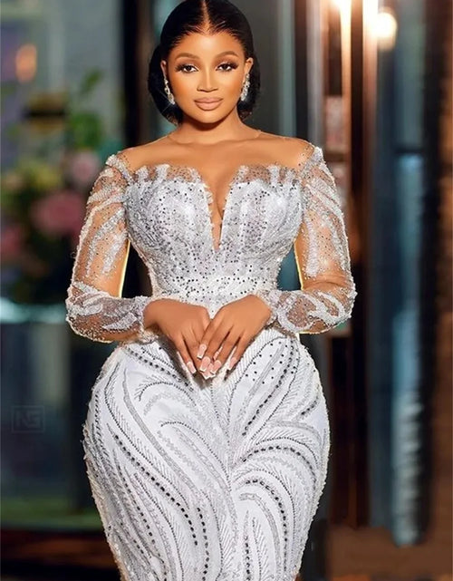 Load image into Gallery viewer, Timeless Elegance – Sexy Off-Shoulder Long-Sleeved Mermaid Wedding Dress
