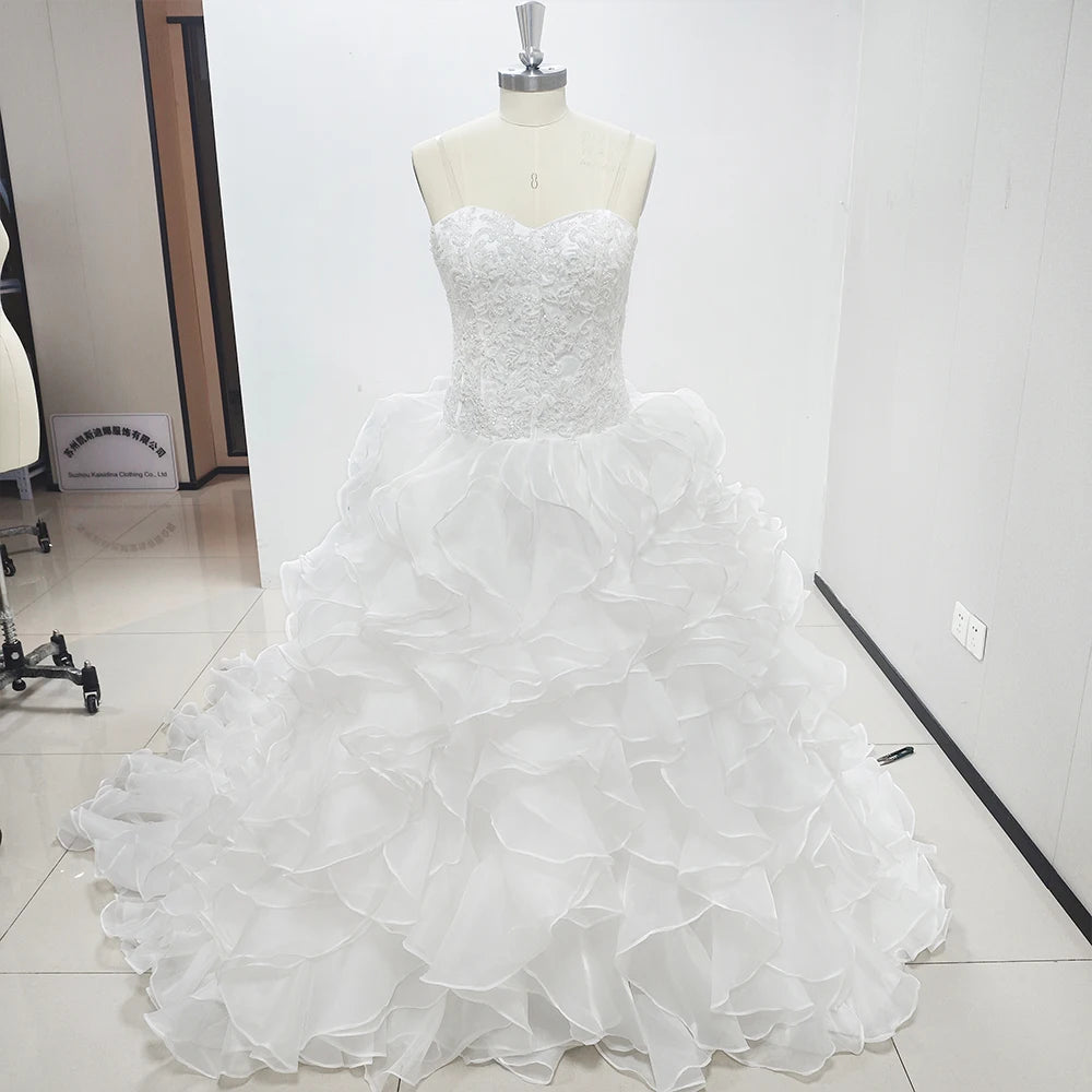 White Ball Gown Sleeveless Sweetheart Wedding Dress with Royal Train, Organza, Lace-Up Back & Crystal Applique – Robe De Mariée