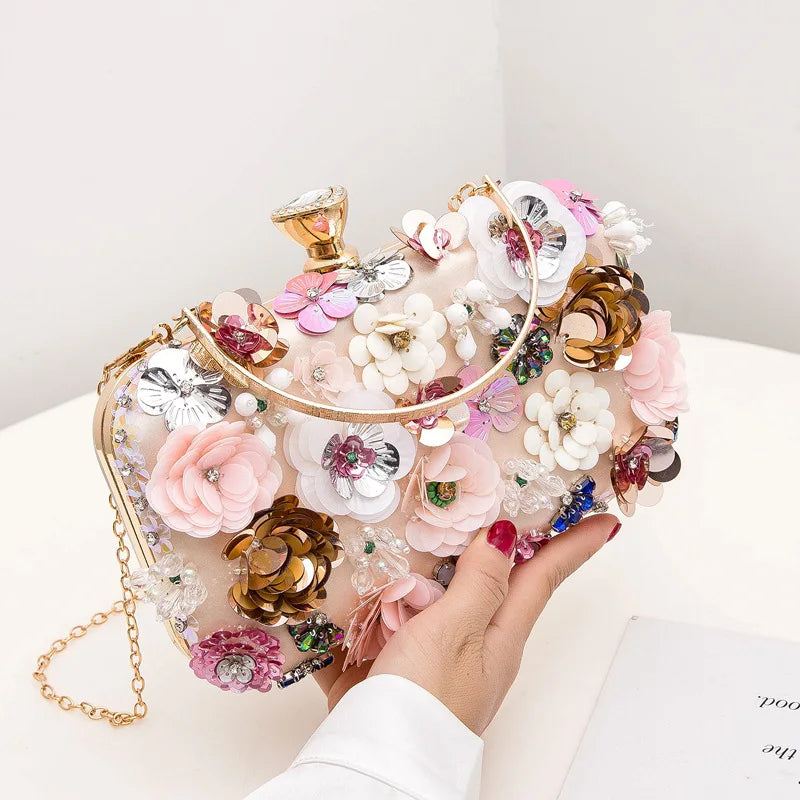 Luxury Floral Diamond Embroidered Clutch – Elegant Evening Handbag with Chain Strap