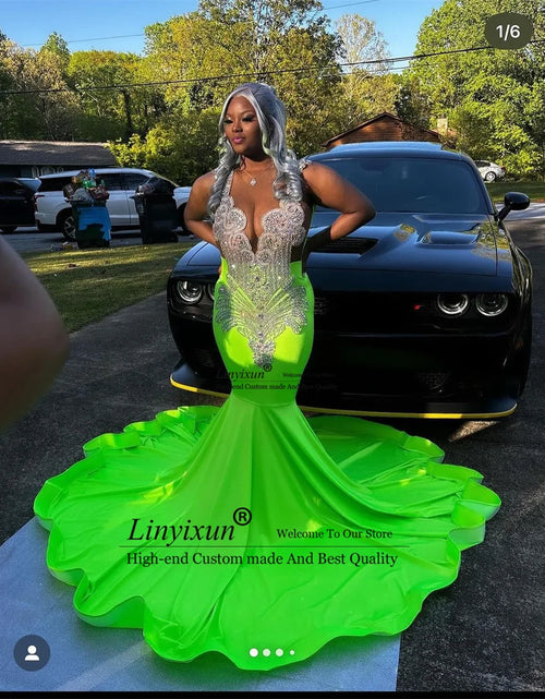 Load image into Gallery viewer, Dazzling Radiance: Luxury Sparkly Mermaid Crystal Evening Gown
