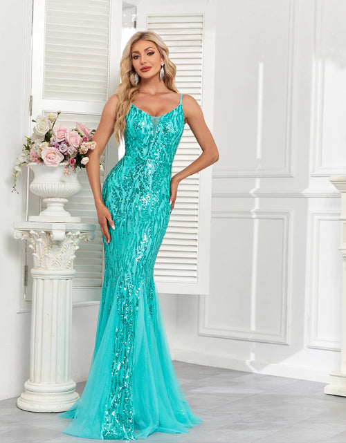 Load image into Gallery viewer, Glamorous Party Halter Sequin Gown with Luxurious Fishtail Net Skirt
