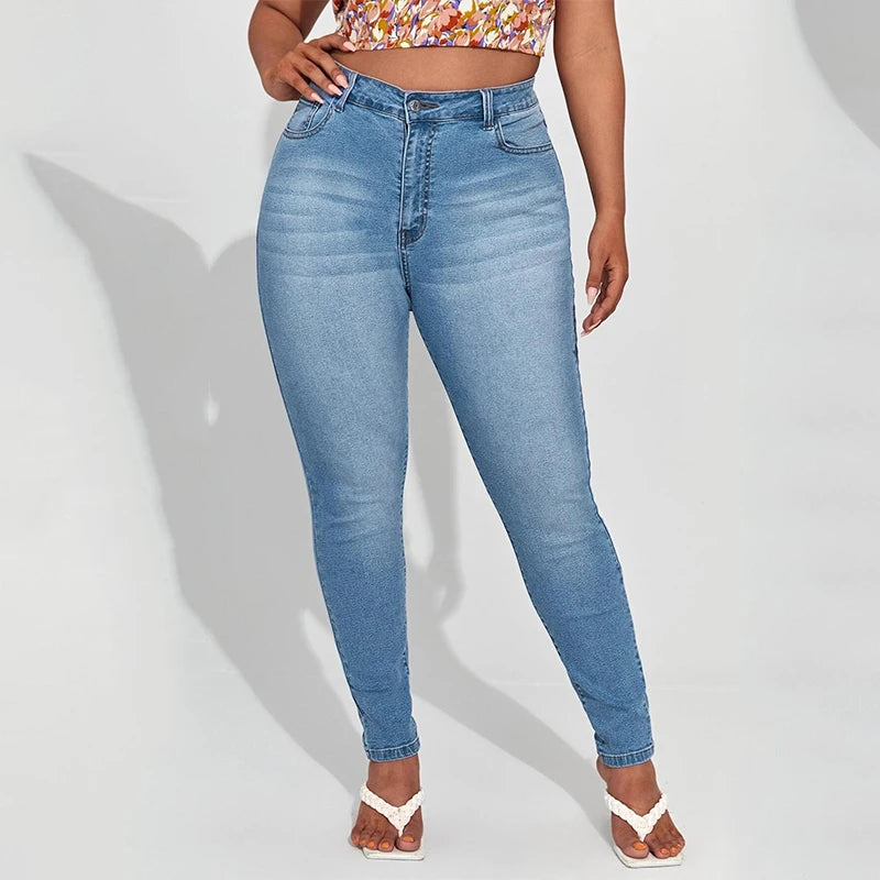 Plus-Size High-Waist Stretch Mom Jeans – Skinny Washed Denim for Women with 100kg+ Fit