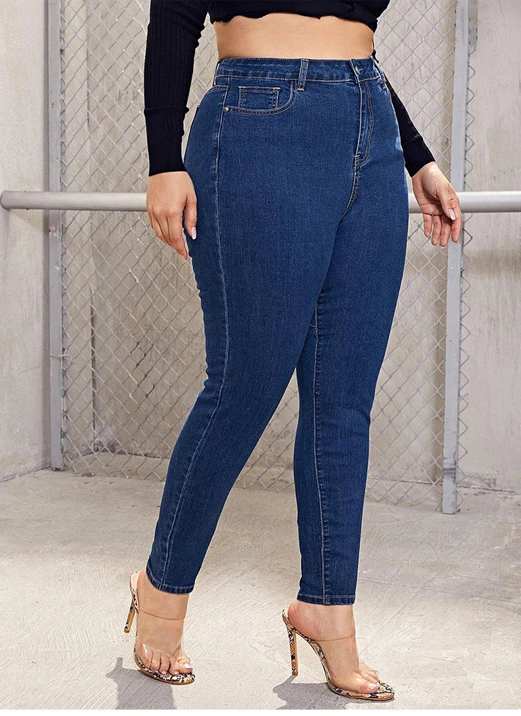 Plus-Size High-Waist Stretch Mom Jeans – Skinny Washed Denim for Women with 100kg+ Fit