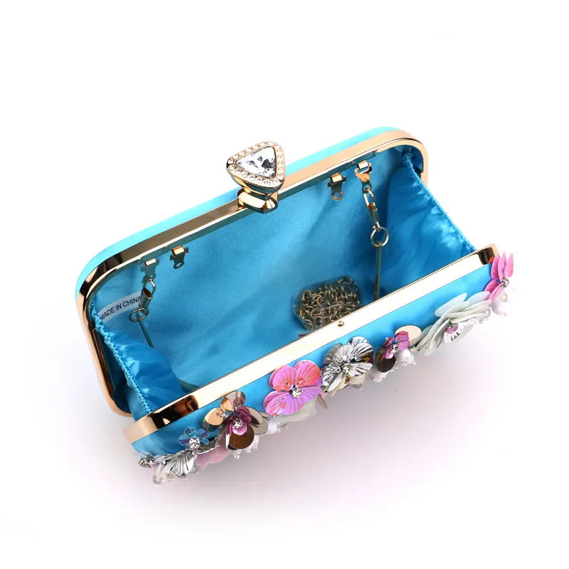 Luxury Floral Diamond Embroidered Clutch – Elegant Evening Handbag with Chain Strap