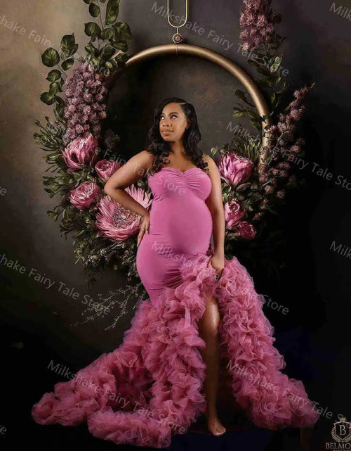 Load image into Gallery viewer, Ethereal Elegance: Mermaid Maternity Robe with Tiered Ruffles and Tulle
