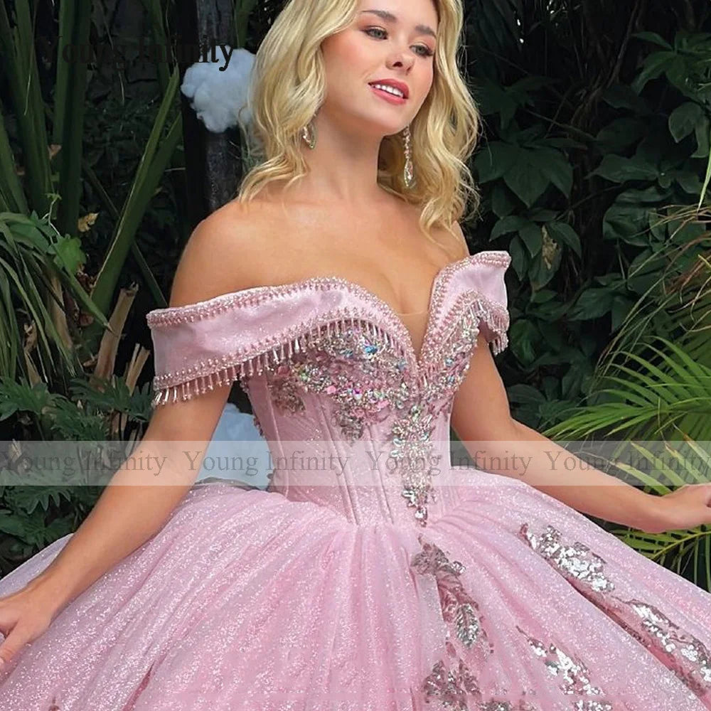 Princess in Bloom: Luxury Pink Off-Shoulder Quinceañera Ball Gown