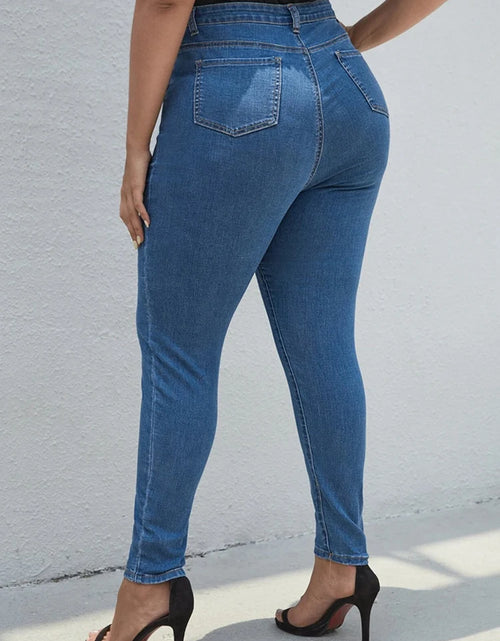 Load image into Gallery viewer, Plus-Size High-Waist Stretch Mom Jeans – Skinny Washed Denim for Women with 100kg+ Fit
