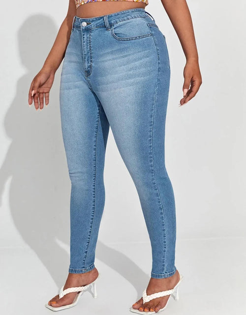 Load image into Gallery viewer, Plus-Size High-Waist Stretch Mom Jeans – Skinny Washed Denim for Women with 100kg+ Fit
