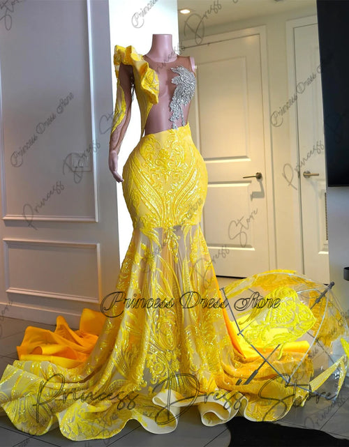 Load image into Gallery viewer, Luminous Grace: Shiny Lace Sequined Mermaid Gown with Rhinestonesns
