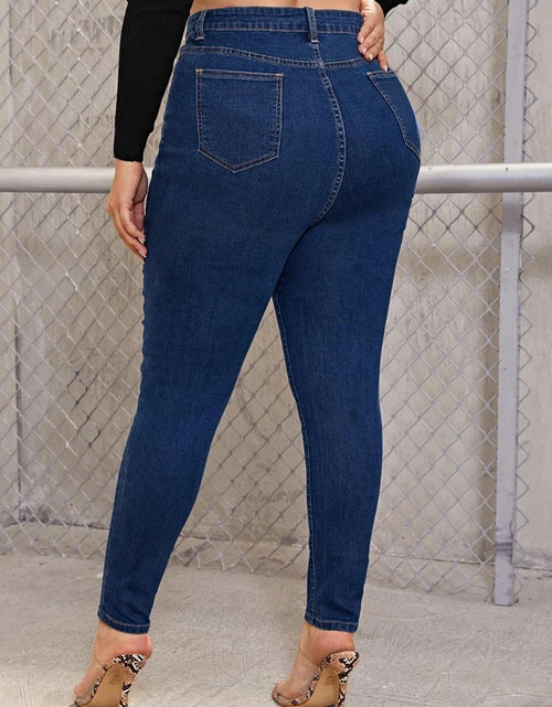 Load image into Gallery viewer, Plus-Size High-Waist Stretch Mom Jeans – Skinny Washed Denim for Women with 100kg+ Fit
