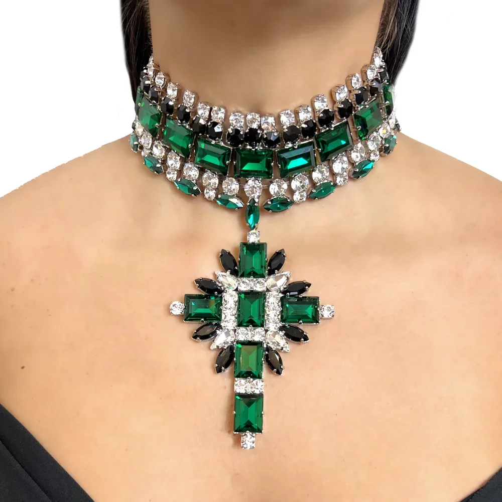 Green Cross Pendant Choker Necklace – Rhinestone Bridal Collar & Statement Party Jewelry