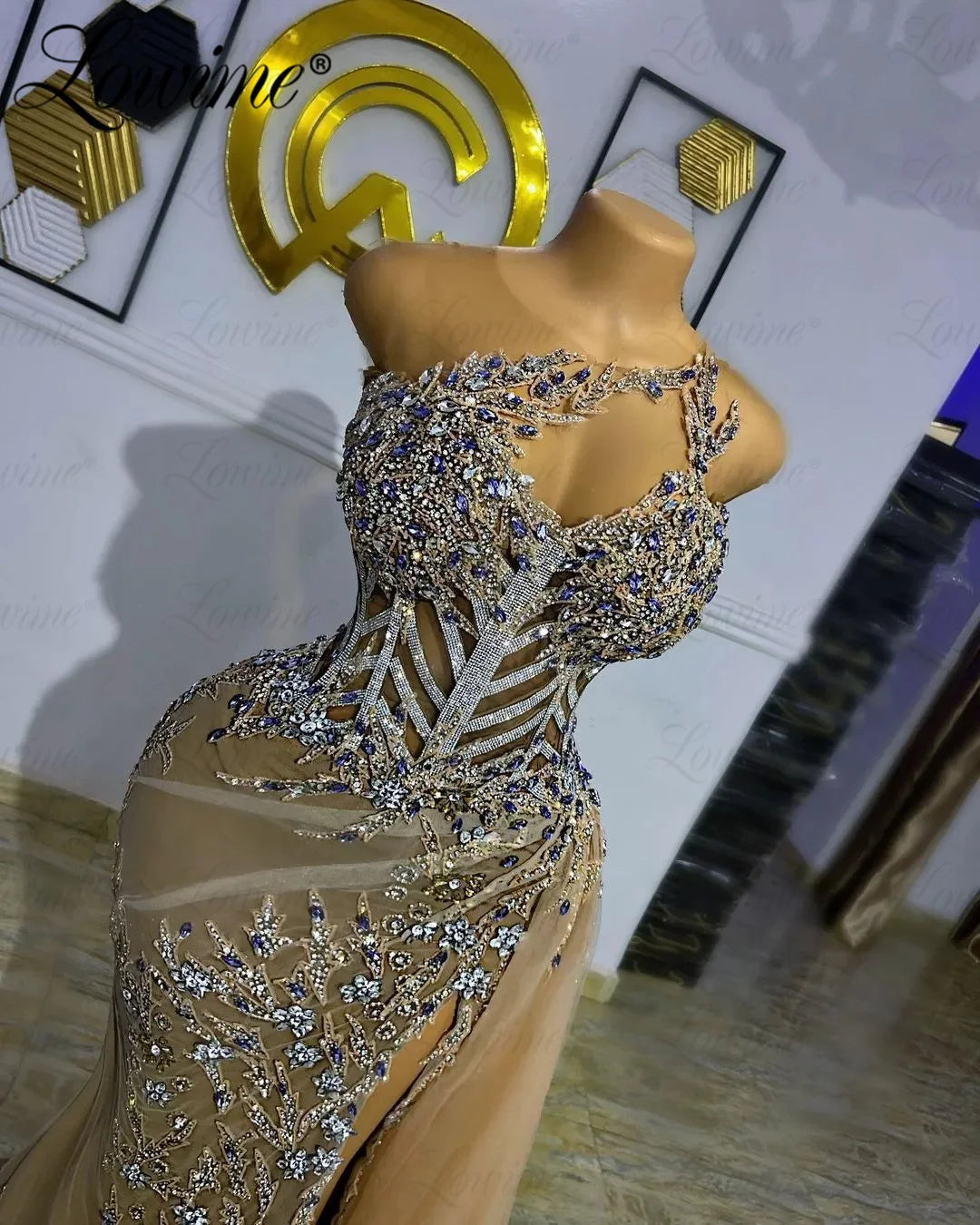 Luxury See-Through Crystal Beaded Evening Gown – High-Slit Customized Party Dress for Weddings