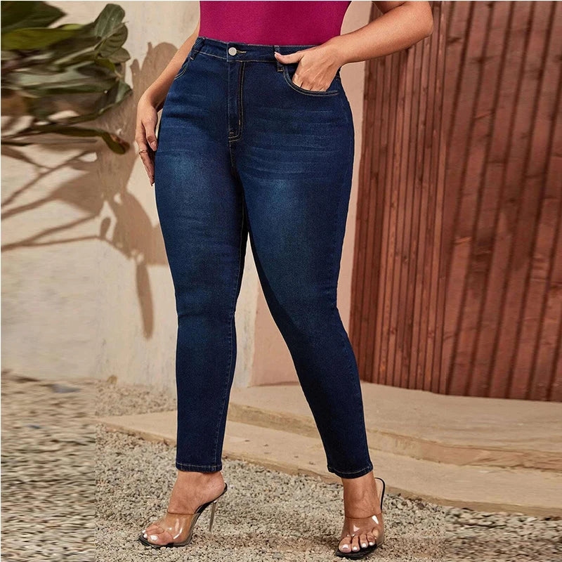 Plus-Size High-Waist Stretch Mom Jeans – Skinny Washed Denim for Women with 100kg+ Fit