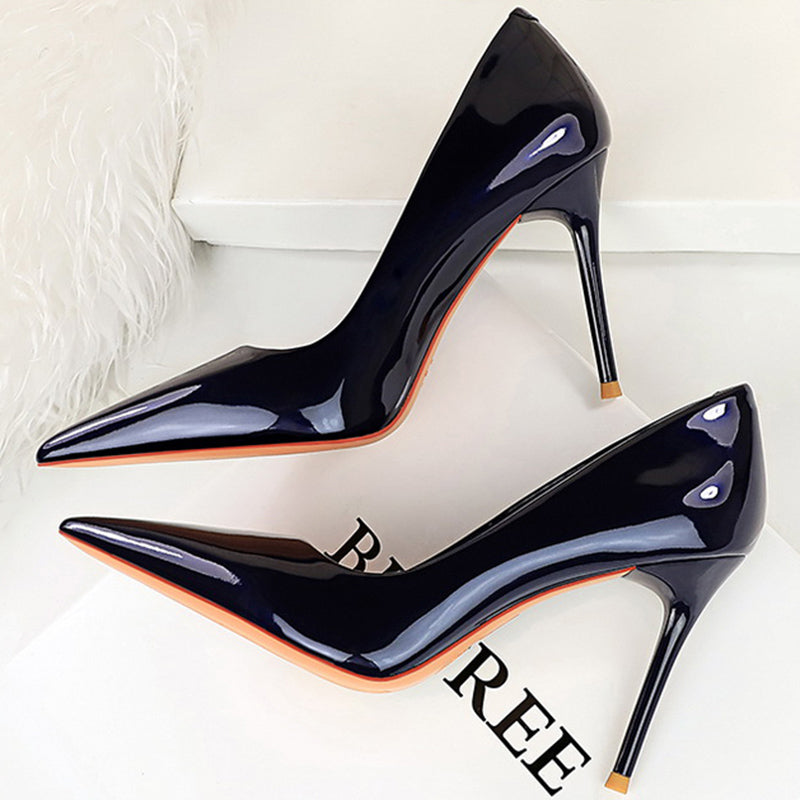 Timeless Elegance: 9.5cm Glossy Stiletto Heels for Every Occasion