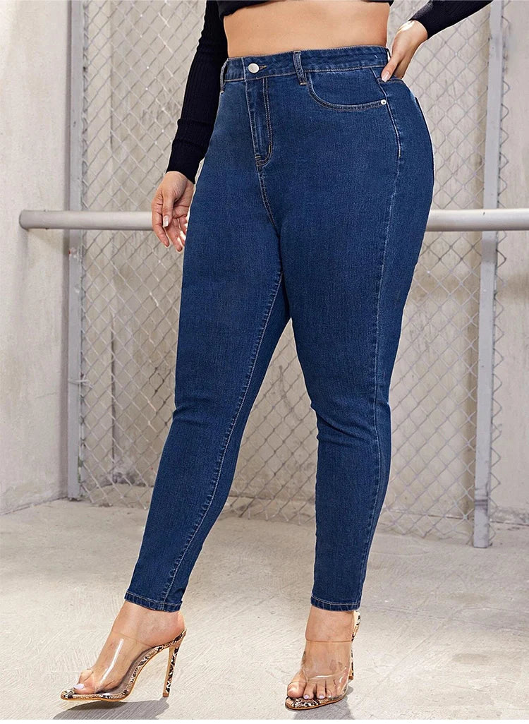 Plus-Size High-Waist Stretch Mom Jeans – Skinny Washed Denim for Women with 100kg+ Fit